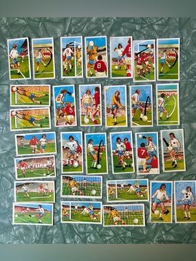 Vintage Soccer Trading Cards - Brooke Bond Tea Trading Cards small